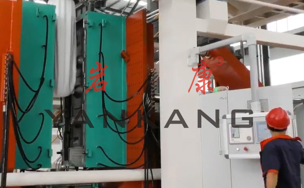 中空吹塑機PLC控制系統