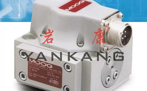 青島巖康中空吹塑機采用MOOG壁厚控制器 吹塑和滾塑