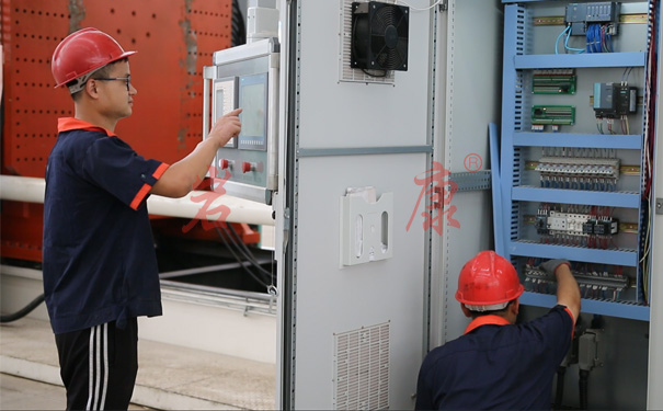 吹塑機加工工藝參數有哪些 吹塑機加工工藝參數有哪些