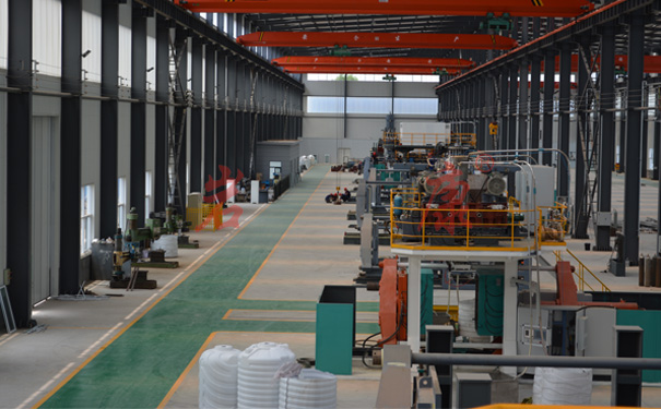 青島巖康塑料機械設備有限公司 青島吹塑制品加工設備生產廠家