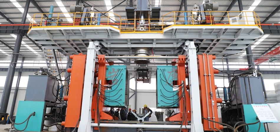 巖康中空吹塑機生產過程 中空吹塑機生產有哪幾個關鍵工序