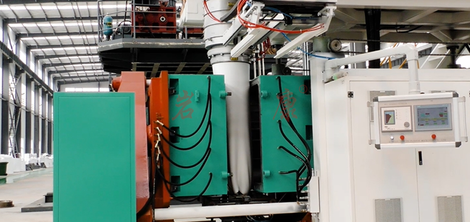 巖康吹塑機設備生產過程 HDPE吹塑時加入什么提高硬度